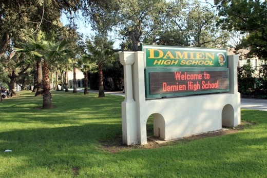 德明高中Damien High School