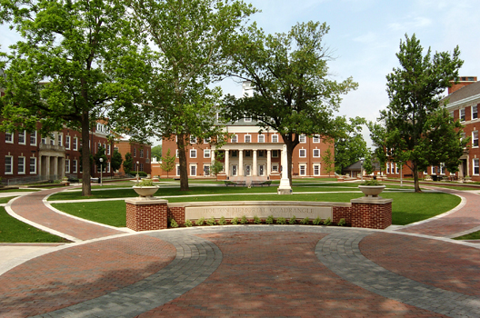 德堡大学 DePauw University